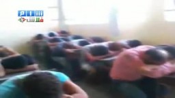 سوريا- قوات القمع الاسدية تعتقل المواطنين وتضعهم في المدارس وتهينهم ج2