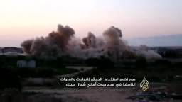 دبابات الجيش تهدم بيوت اهالي سيناء