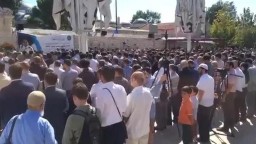 صلاة الغائب على فضيلة المرشد العام السابق لجماعة الإخوان بمسجد الفاتح